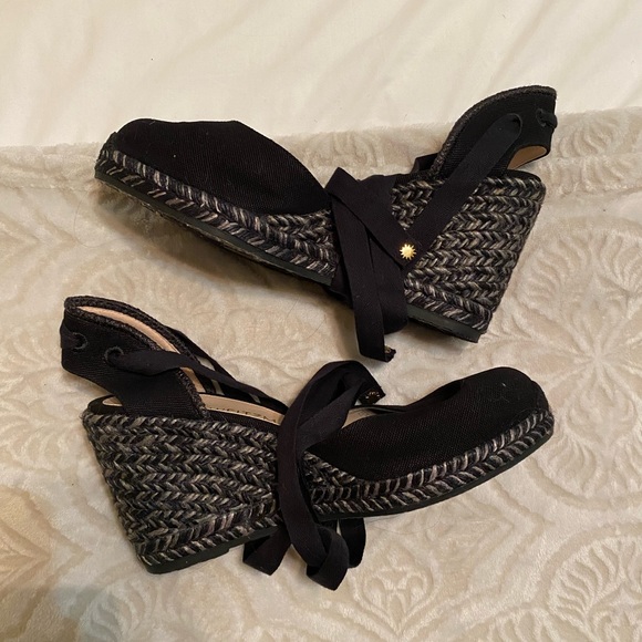 STUART WEITZMAN MARGUERITA ESPADRILLE WEDGE
